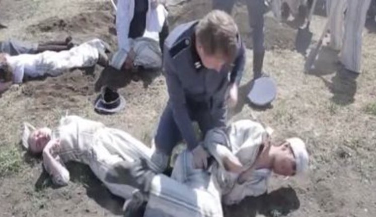 "Я пам'ятаю, я пишаюся", - в російському Забайкаллі провели історичну реконструкцію життя в концтаборі. ВIДЕО