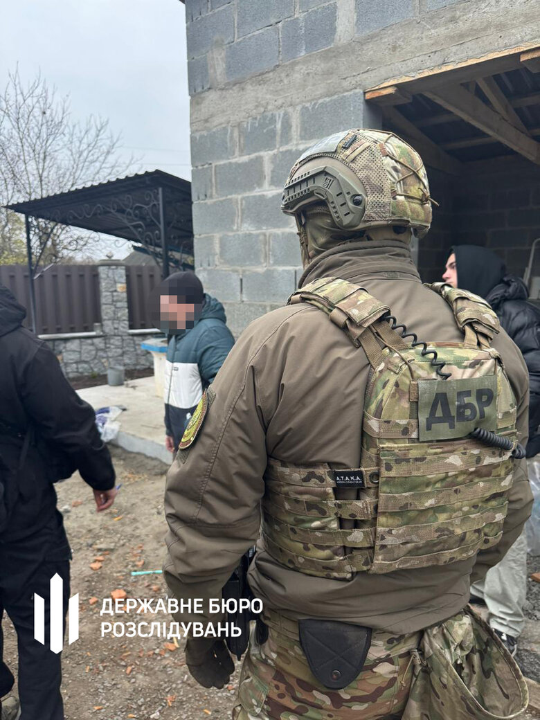 На Черкащині ДБР затримало начальника виправної колонії