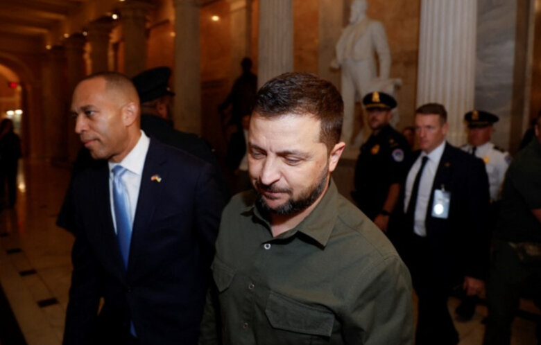 Zelensky arrived at US Congress 01