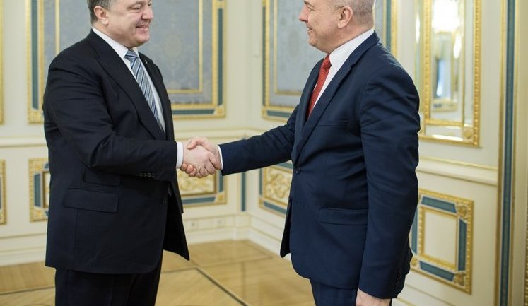 Poroshenko pleaded with CE to send mission to Russia for monitoring situation with Ukrainian prisoners. PHOTOS
