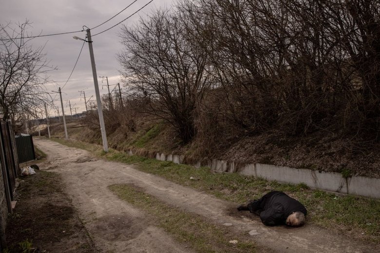 Жертви російських окупантів у Бучі 07