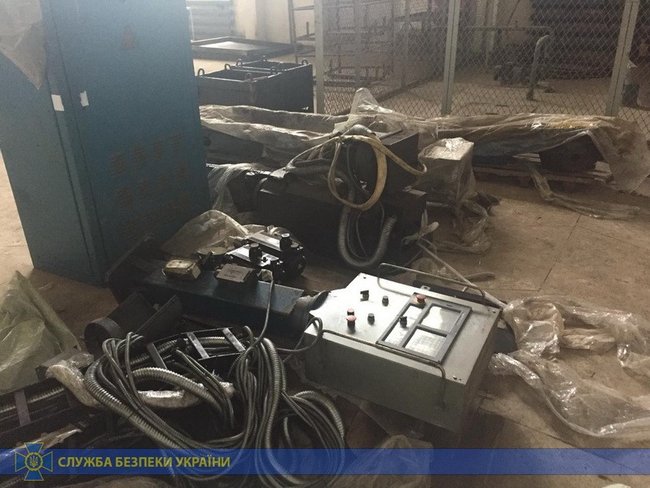 Керівництво Дніпровського метрополітену закупило неякісне обладнання, завдано збитків на суму майже 2,5 млн грн, - СБУ 01