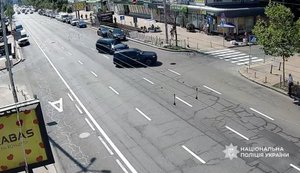 ДТП у Голосіївському районі Києва: водій BMW X3 не поступився дорогою, водій BMW X7 був тверезим. ВIДЕО