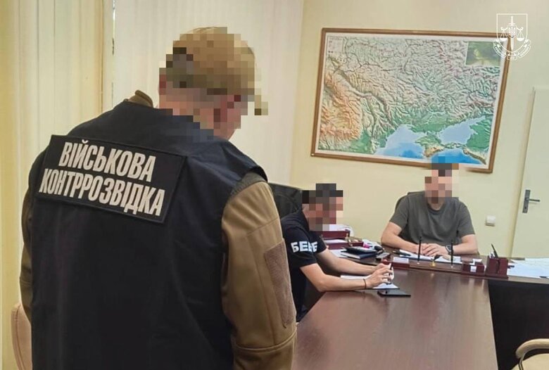 28 осіб заволоділи понад 1,5 млрд грн, виділеними на потреби оборони
