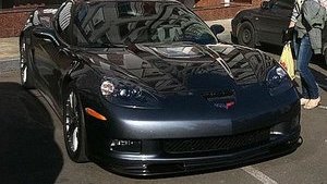 Автопарк политиков: Corvette и Ford Raptor Януковичей, Bentley Колесникова, Maserati Присяжнюка. ФОТО
