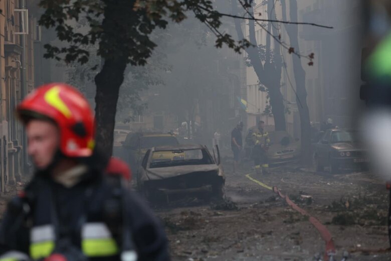 Наслідки удару по Львову