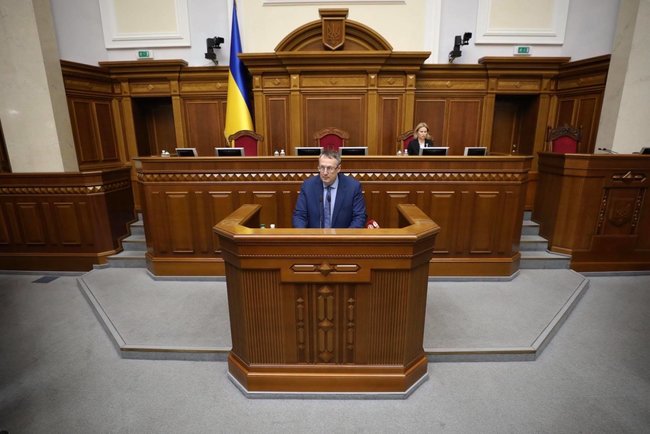 МВС системно гарантуватиме безпеку журналістів, - Геращенко 01