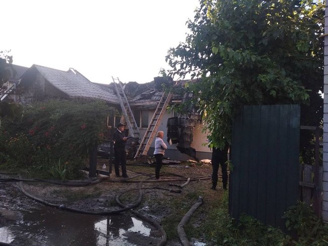 Anti-Corruption Action Centre founder Shabunin reports that his house was set on fire 01