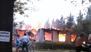 After Horrible Shelling in Khartsyzk People Are Still Afraid to Go Out of the Basements. PHOTOS