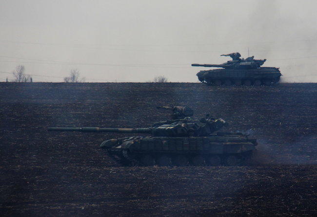 Навчання для загальновійськового резерву ОМБ відбулися в районі відведення важкого озброєння ООС, - Міноборони 03