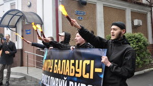 "Ми вимагаємо оцінити його дії справедливо": у Києві відбувся марш на підтримку військового Балабухи, засудженого за вбивство на зупинці в Києві. ВІДЕО+ФОТОрепортаж