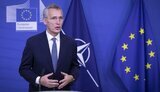 Росія самостверджується, використовуючи військову міць проти України, - Столтенберг