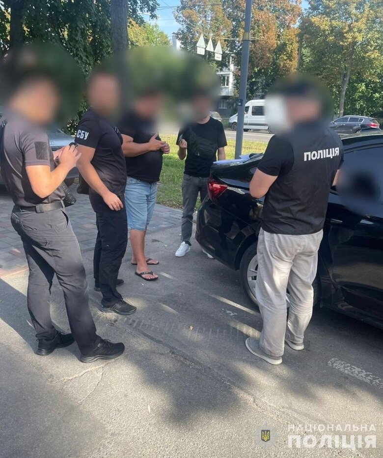 Розікрали на ремонті автодороги на Закарпатті
