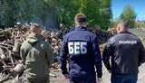 Розікрали 90 мільйонів на дровах для ЗСУ: БЕБ викрило ще одну злочинну організацію