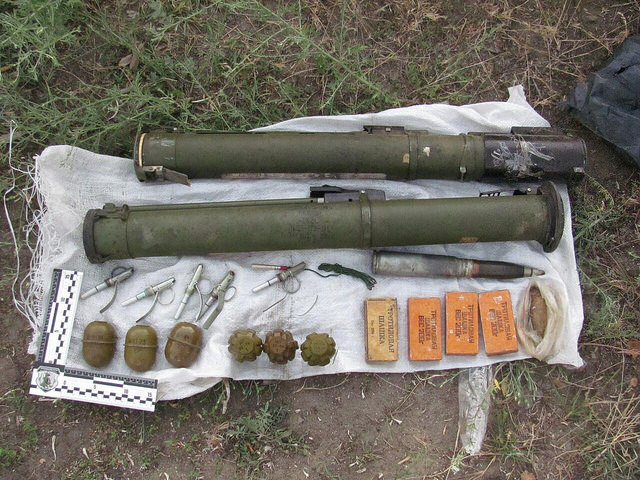 В зоне АТО найдены боеприпасы российского производства 12