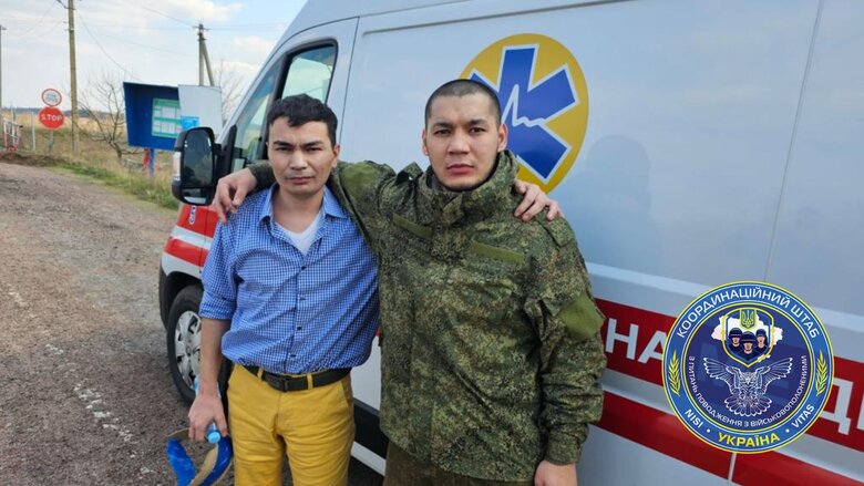Україна передала РФ військовополонених: п’ятьох важкопоранених та двох мусульман 03