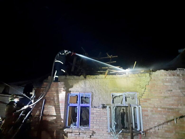 Над Дніпропетровщиною збито 8 ракет, з важкої артилерії ворог обстріляв Нікополь та Марганецьку громаду, - ОВА 03
