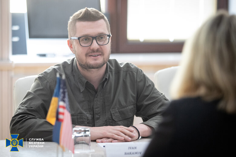 Підтримка України - це національні інтереси США, Росія має заплатити високу ціну за свої дії, - посол Брінк на зустрічі з Бакановим 03 Підтримка України - це національні інтереси США, Росія має заплатити високу ціну за свої дії, - посол Брінк на зустрічі з Бакановим 03