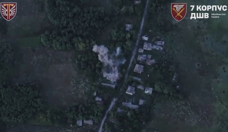 Ukrainian tankers demonstrated accurate destruction of enemy group at long distance. VIDEO