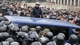 Поліція затримала 9 осіб, які блокували мікроавтобус правоохоронців із Саакашвілі: більшість із них уже відпустили, - Блищик