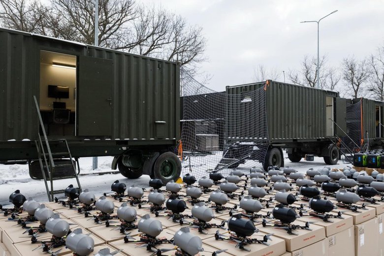 Бригадам ЗСУ передали велику партію дронів та іншої техніки