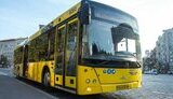 У Херсоні через обстріл РФ зупинилися тролейбуси 