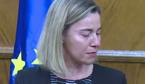 Говорячи про теракти в Брюсселі, єврокомісар Федеріка Могеріні не змогла стримати сліз. ВІДЕО