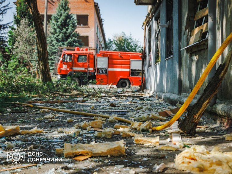 Russia attacked Kramatorsk: buildings damaged, casualties reported