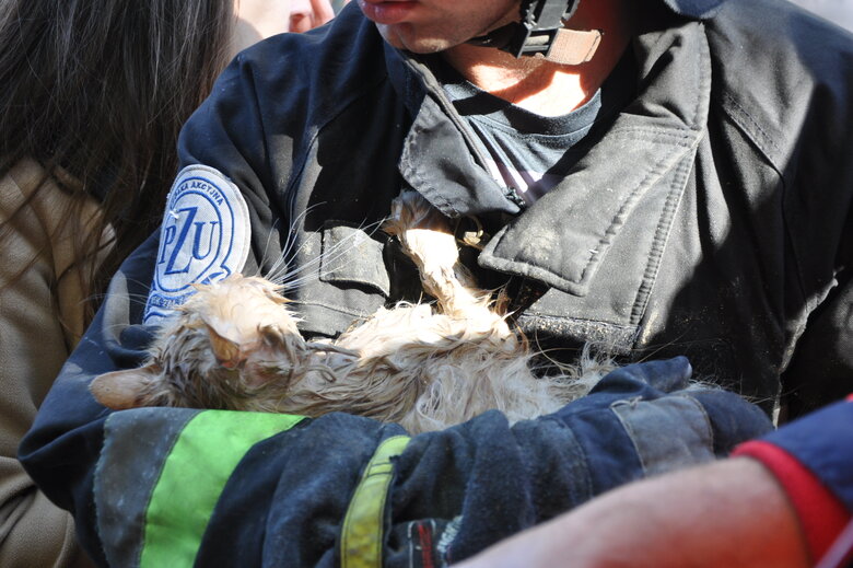 At site of kamikaze drone attack in Kyiv, rubble is being cleared 05