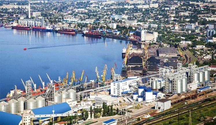 Найбільший контейнерний перевізник світу купив частку терміналу в порту "Південний", – ЗМІ