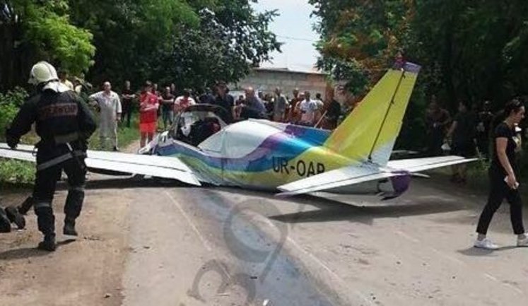 Two people injured due to fall of light plane in Malynivsky district of Odesa. PHOTO