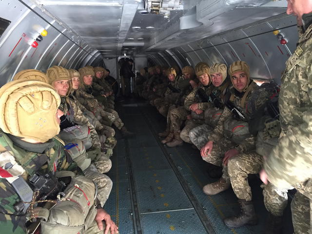 Airborne, Spetsnaz cadets performed landing drills in Odesa region 02