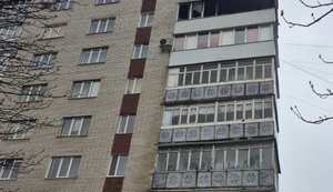 Луцьк затягнуло густим димом: містян просять щільно зачиняти вікна