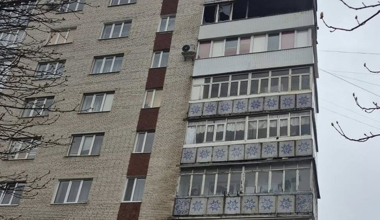 Луцьк затягнуло густим димом: містян просять щільно зачиняти вікна