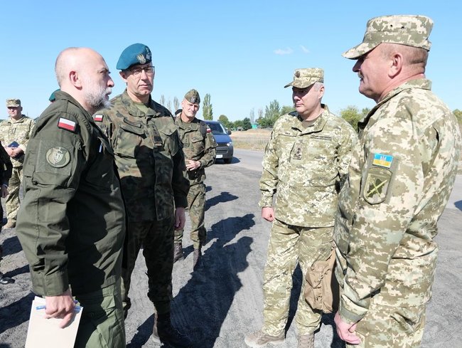 Делегация ВС Польши посетила зону ООС 02