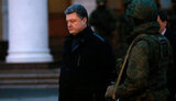 Порошенко про окупацію Криму в лютому 2014 року: У заблокованому спецпризначенцями РФ аеропорту Сімферополя мене вперше в житті назвали бандерівцем