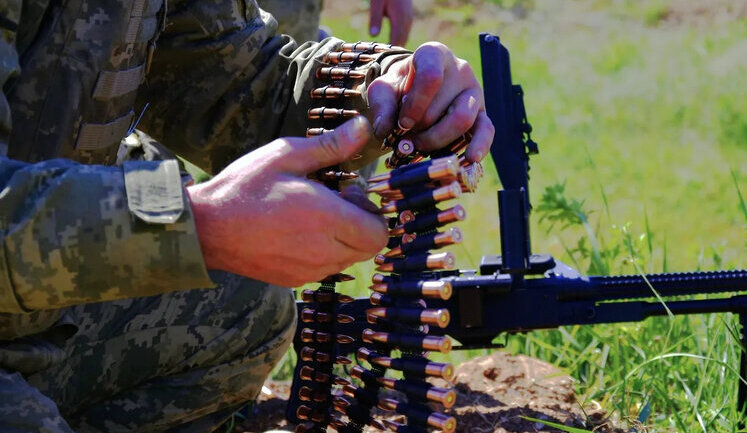 ЗСУ у Красногорівці відрізали окупантів на вогнетривкому заводі - вони без БК та підтримки, - ОСУВ "Хортиця"