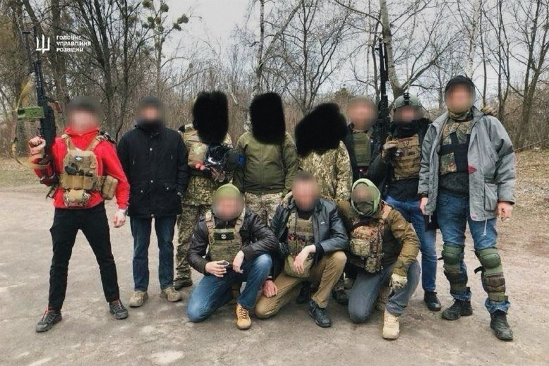 ГУР, военные