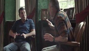 Онищенко о записях разговоров с Порошенко: Поступок аморален, но в бизнесе, как и в бандитском мире, есть понятия - не трогайте семью. Он не имел права арестовать мою мать. ВИДЕО