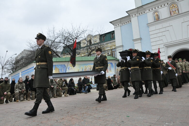 З Героєм України Дмитром Коцюбайлом (Да Вінчі) попрощалися в Києві 19