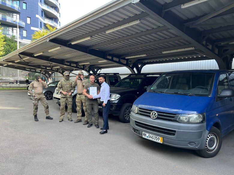 Спецподразделение Альфа получило дроны, бронированные машины и тепловизоры на 30 млн 06