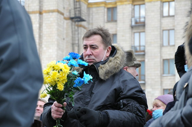 У Києві відслужили панахиду за Героями Небесної Сотні 15