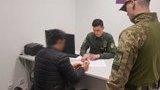 У "Борисполі" затримали вербувальника бойовиків у терористичні угруповання. ВIДЕО