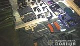 8 автоматов, 16 пистолетов, 70 гранат, взрывчатка и 10 тыс. патронов обнаружены при обыске в Ривном, - МВД. ВИДЕО+ФОТОрепортаж