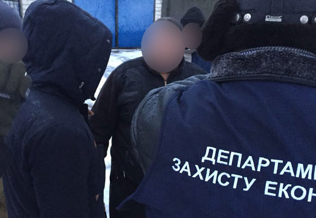 На Луганщине пресечена схема незаконного оформления военных билетов, - Нацполиция 01