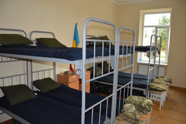 Жилой комплекс для контрактников артиллерийской бригады введен в эксплуатацию на Тернопольщине , - Минобороны 04