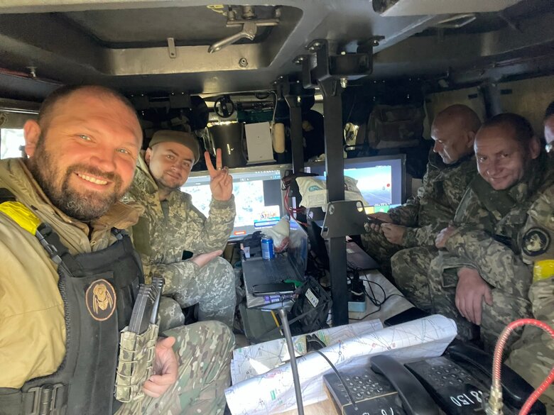 Командир батальйону Цунамі Олександр Гостіщев: На Херсонщині нам траплялися орки, які перевдягнулися в цивільне 11 Командир батальйону Цунамі Олександр Гостіщев: На Херсонщині нам траплялися орки, які перевдягнулися в цивільне 11