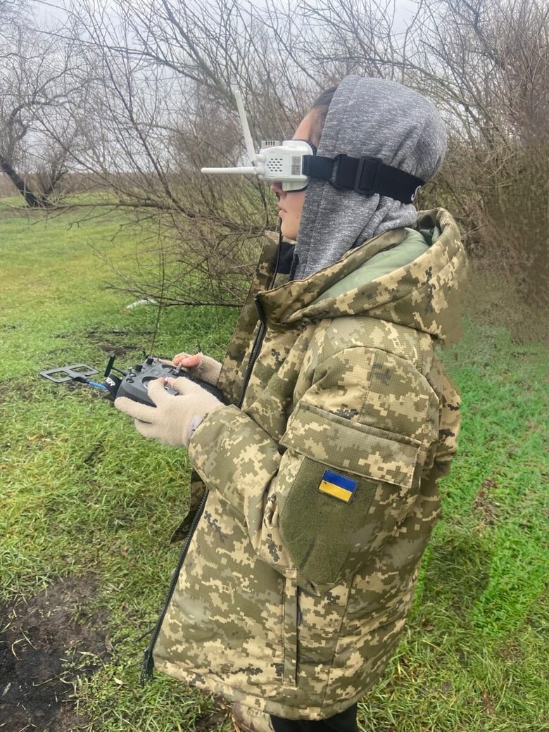сірі