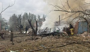 Росіяни скинули 2 авіабомби на Слов’янськ: 6 людей поранено, - серед них один постраждалий у тяжкому стані. ФОТОрепортаж