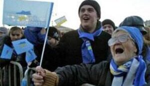 Кабмин: Янукович не будет сегодня принимать участие в митинге на Майдане